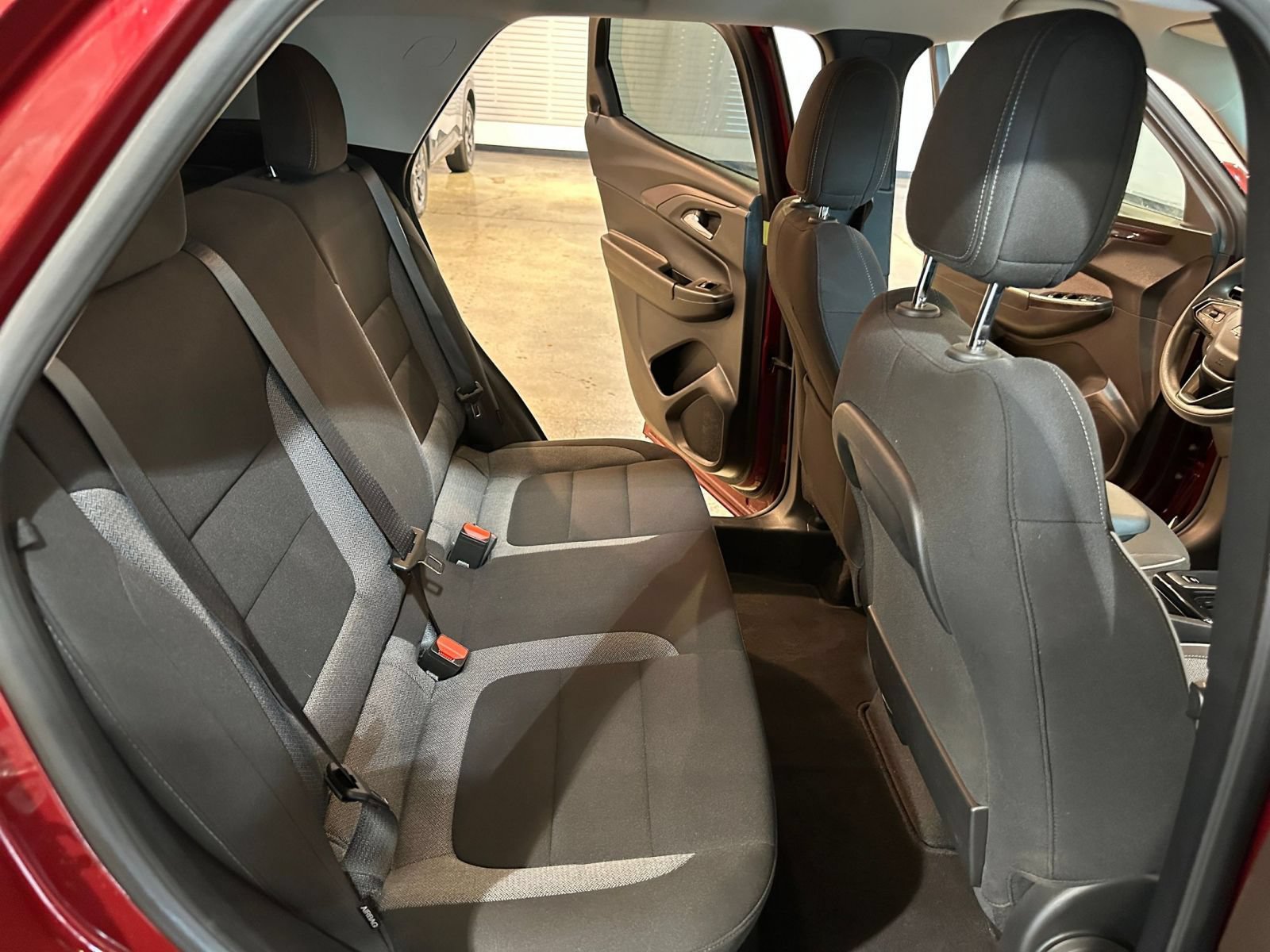 Used 2025 Chevrolet TrailBlazer LT FWD image 36