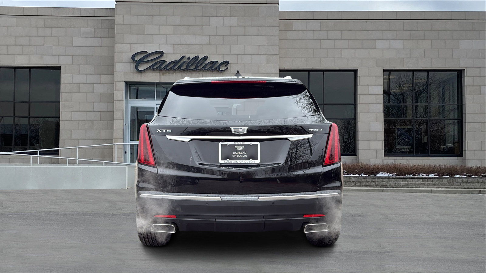 New 2025 Cadillac XT5 Luxury image 6