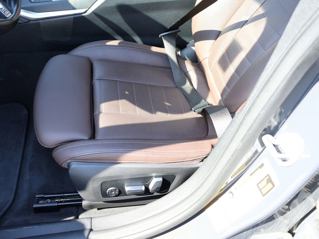 Certified 2023 BMW i4 M50 image 39