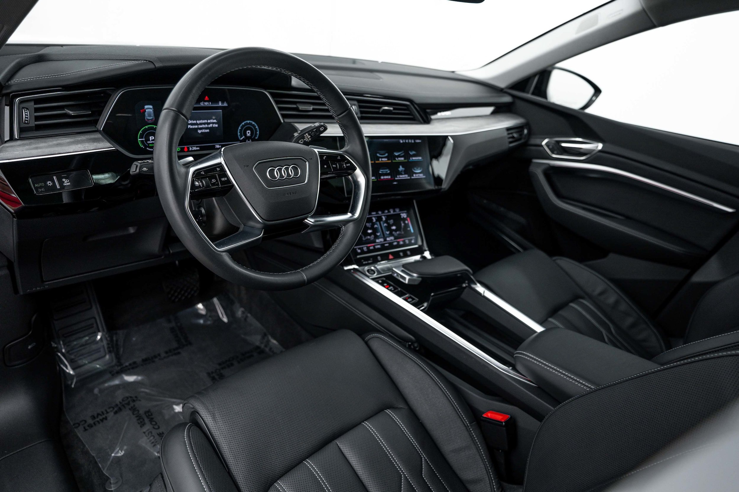 Certified 2024 Audi Q8 e-tron Prestige AWD/4WD image 8