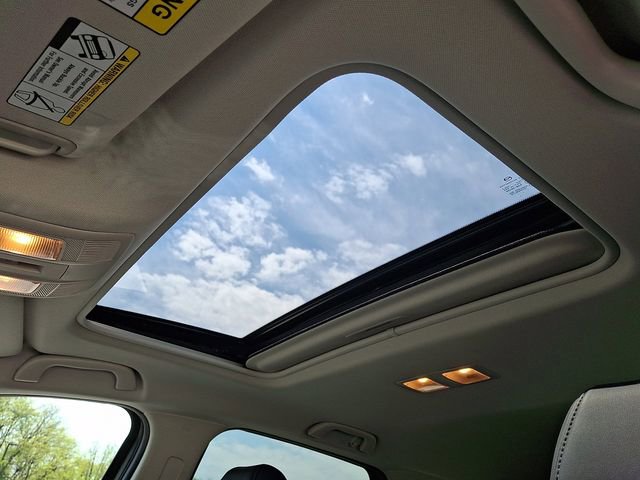 Used 2017 MAZDA CX-5 Touring w/ Preferred Equipment Package image 16