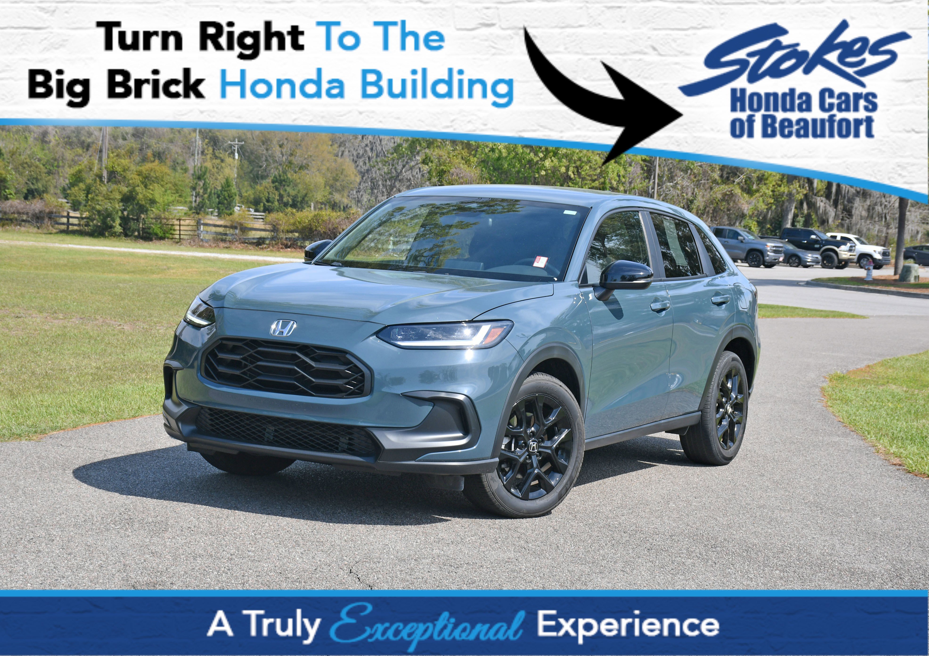 Used 2023 Honda HR-V Sport image 1