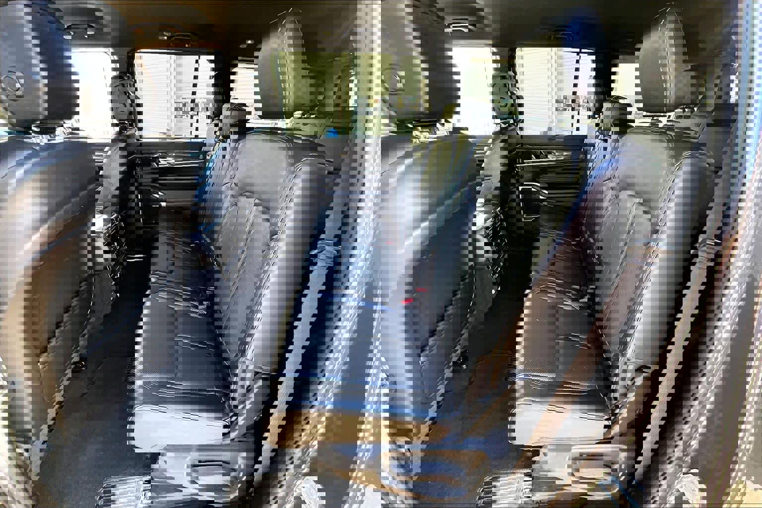 Used 2022 Jeep Wagoneer Series II image 17