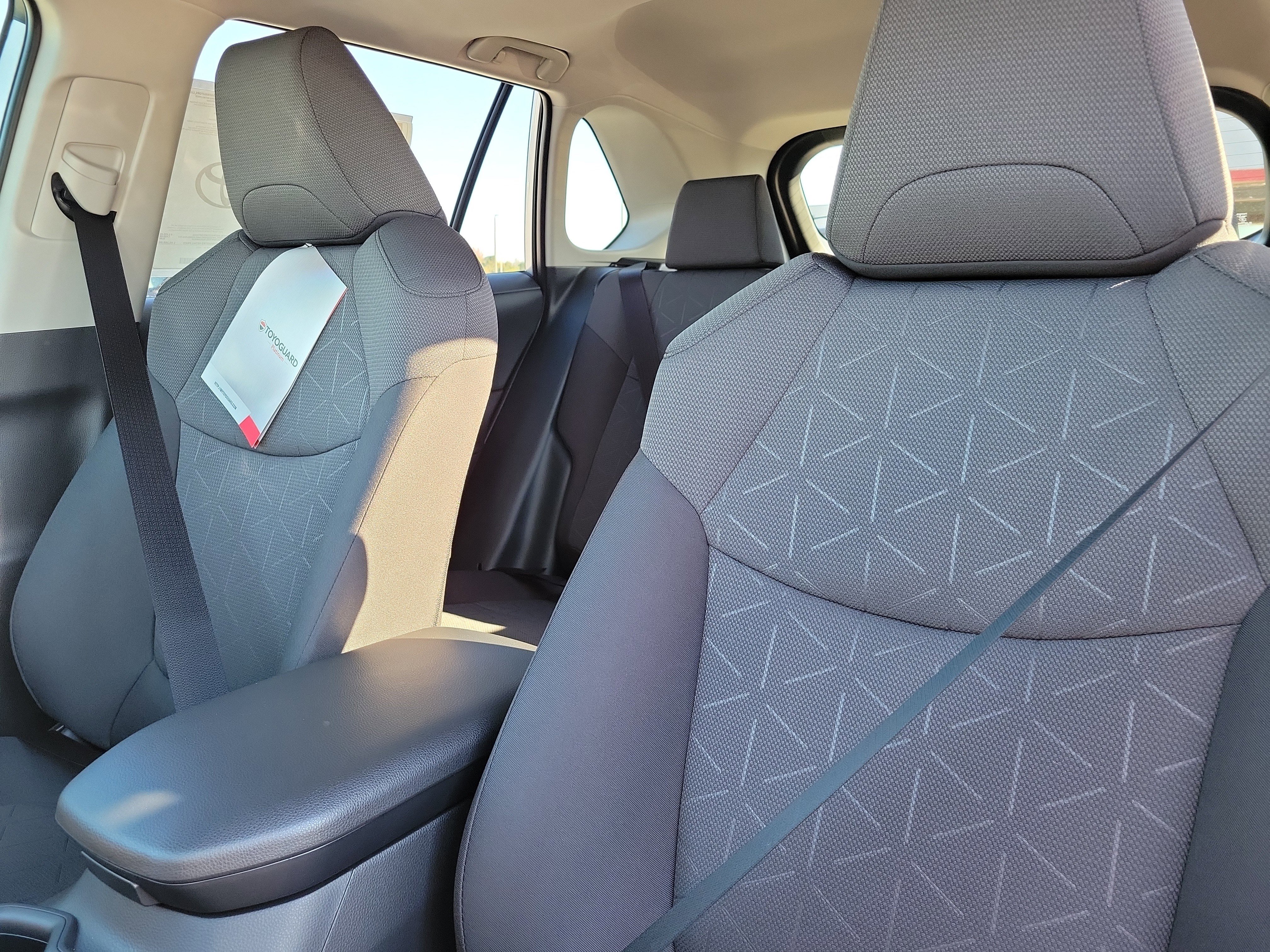 New 2025 Toyota RAV4 XLE w/ Convenience Package image 15