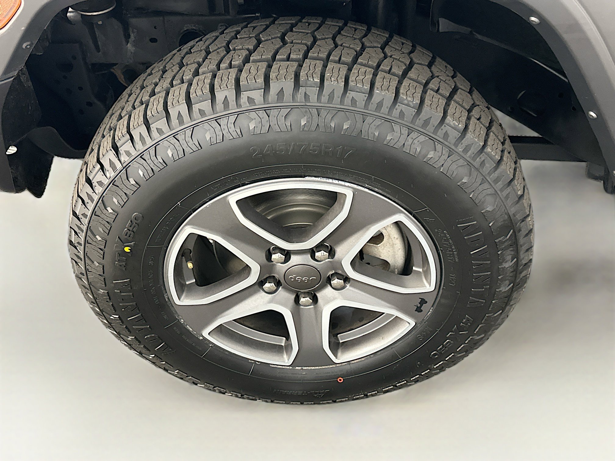 Used 2022 Jeep Wrangler Sport S image 11