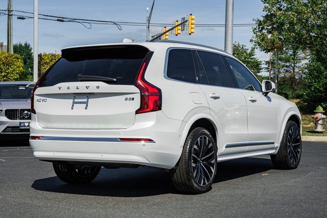 New 2026 Volvo XC90 B5 Plus image 4