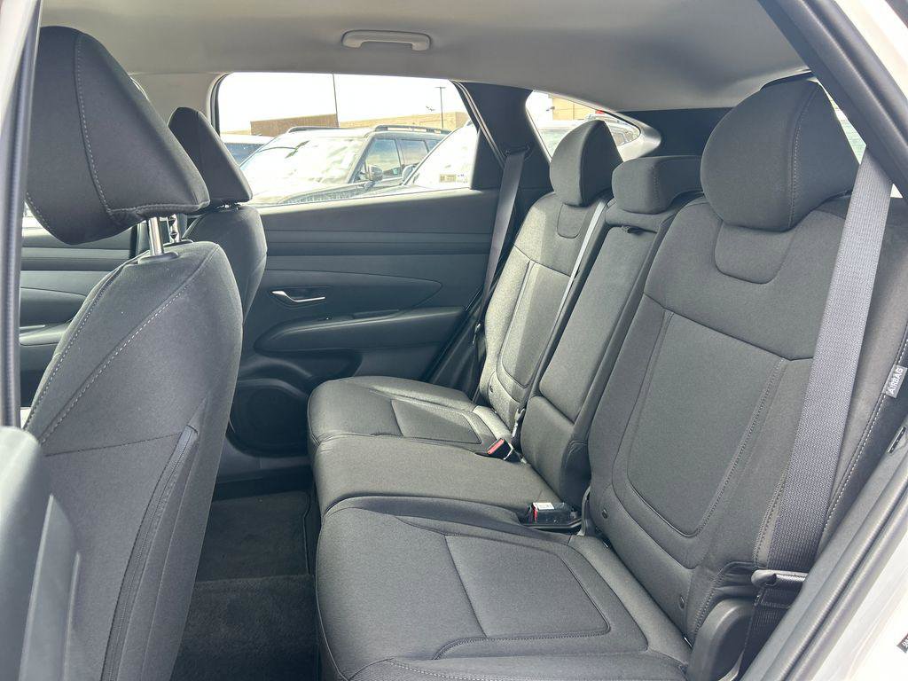 New 2026 Hyundai Tucson SE image 24