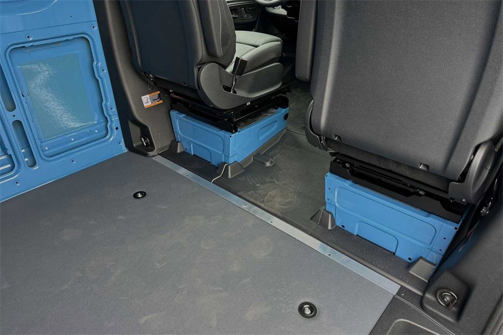 Used 2024 Mercedes-Benz Sprinter 144 Cargo image 11