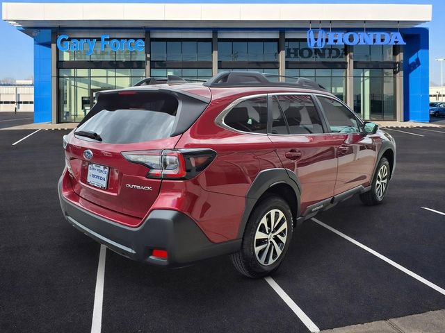 Used 2024 Subaru Outback Premium AWD/4WD image 2