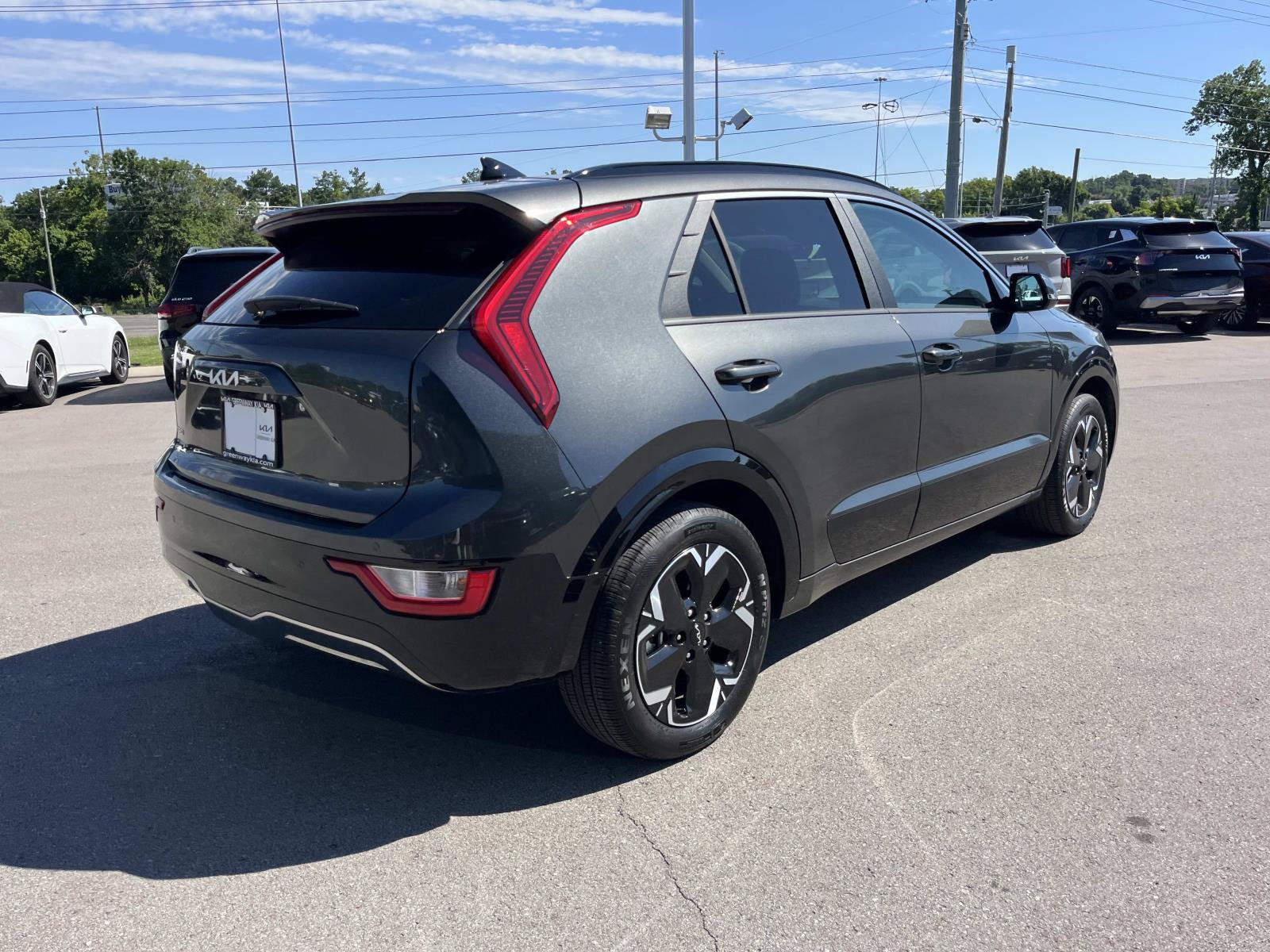 Used 2024 Kia Niro Wind FWD image 3