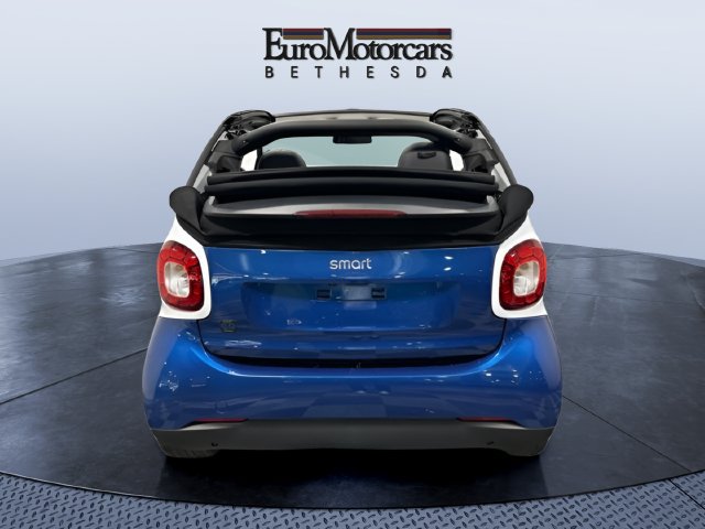 Used 2018 smart fortwo electric drive RWD image 5