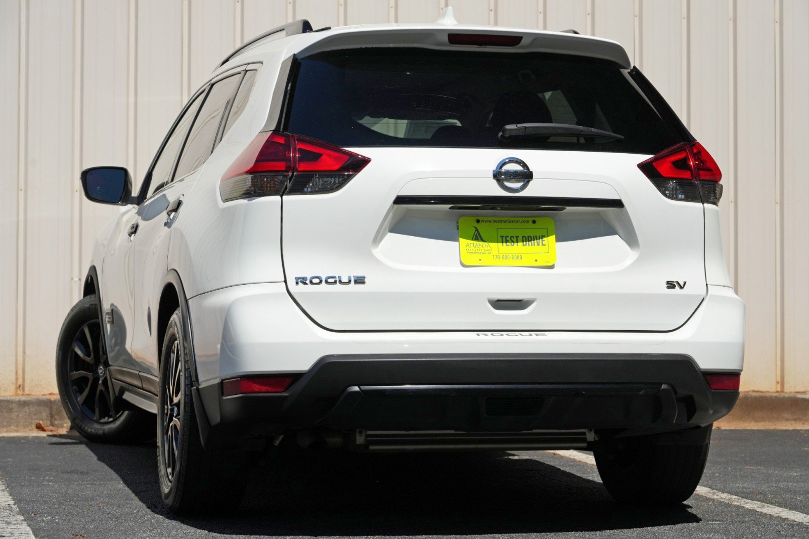 Used 2017 Nissan Rogue SV FWD image 5
