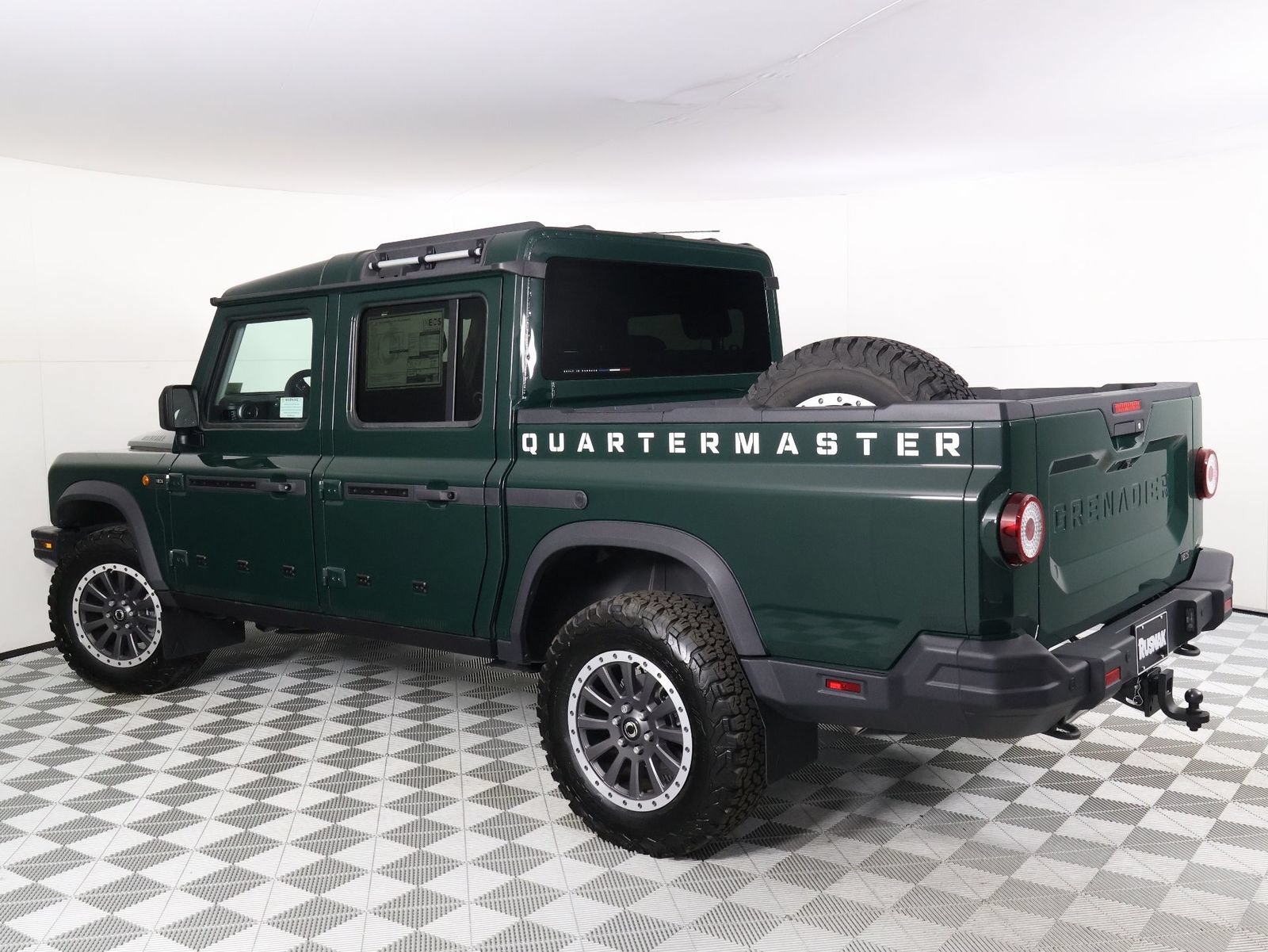 New 2025 INEOS Grenadier Quartermaster AWD/4WD image 3