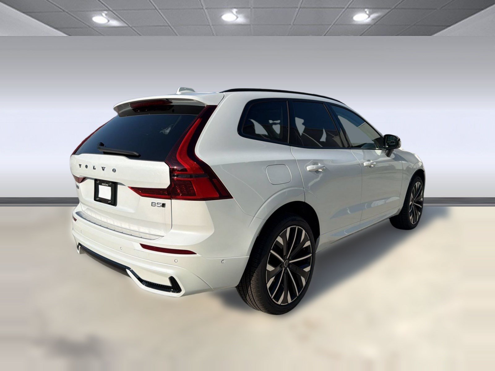 New 2026 Volvo XC60 B5 Ultra w/ Protection Package Premier AWD/4WD image 9