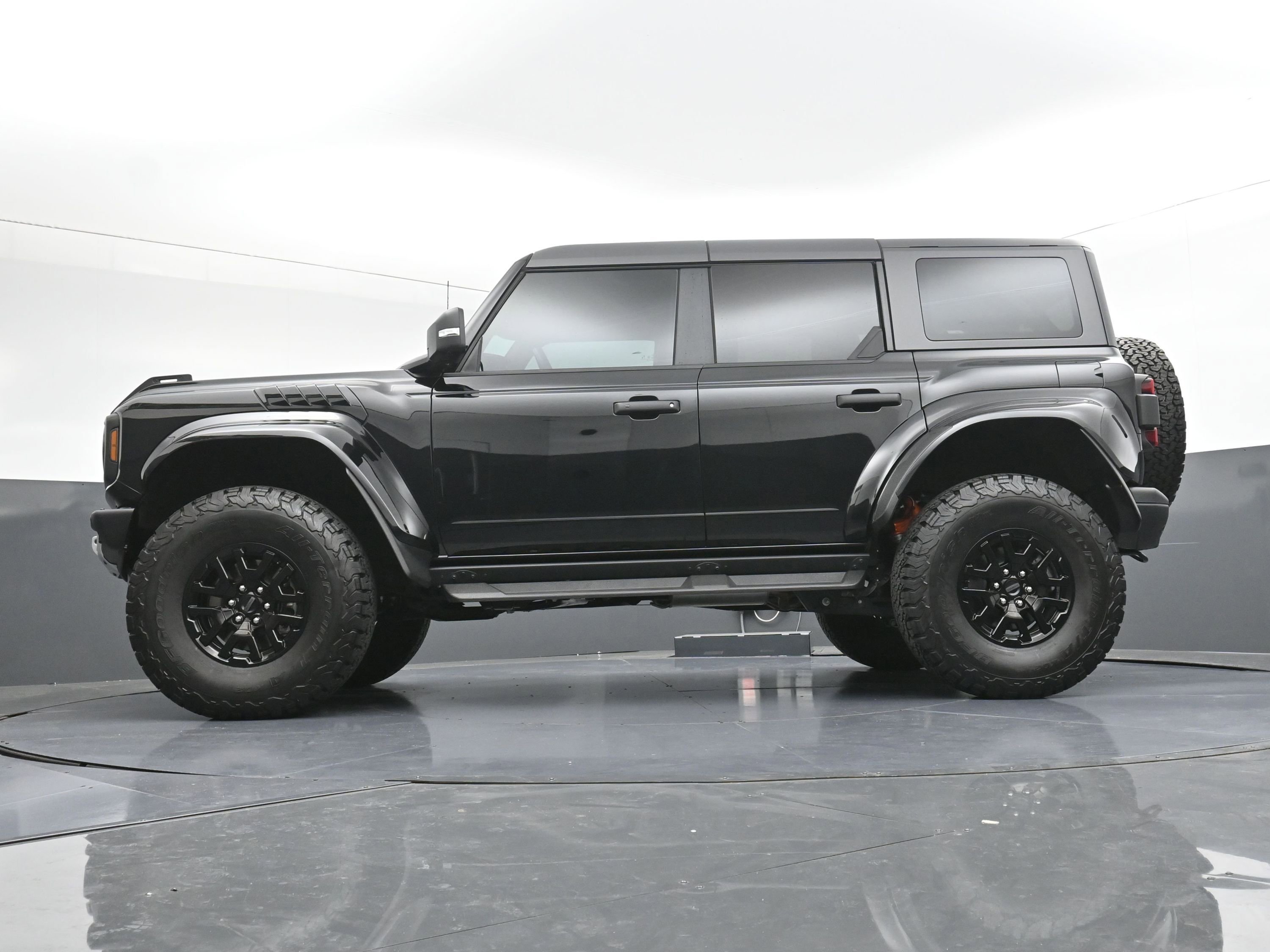 Used 2024 Ford Bronco Raptor image 29