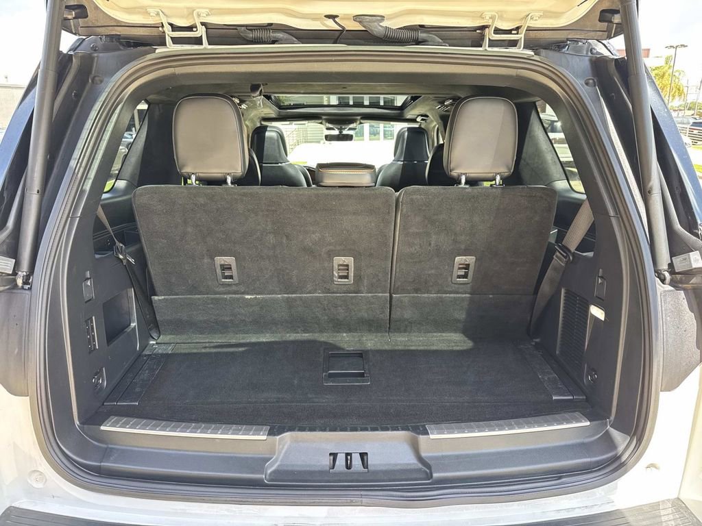 Certified 2023 Lincoln Navigator Black Label image 10