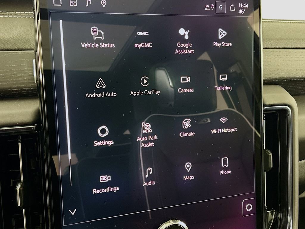 New 2026 GMC Yukon AT4 Ultimate w/ LPO, Floor Liner Package image 15