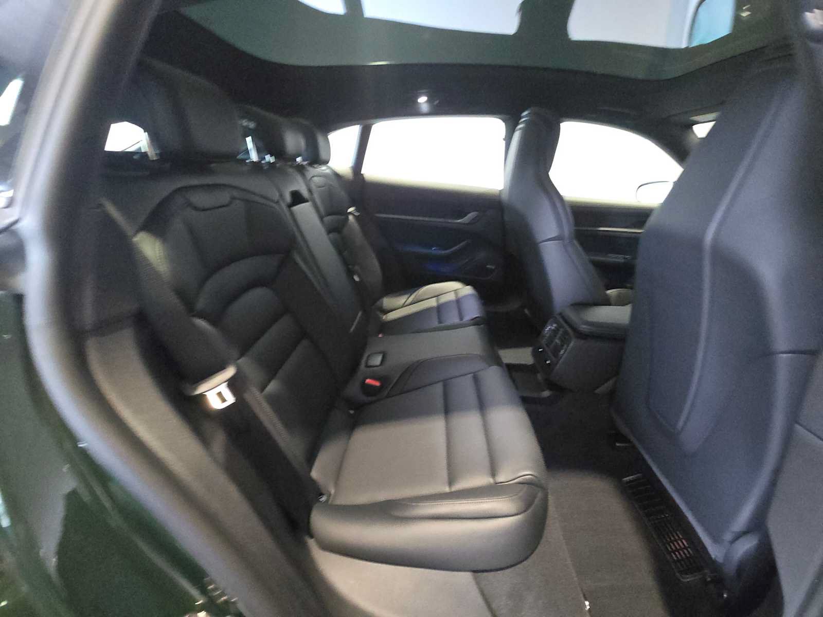 New 2026 Porsche Taycan 4S AWD/4WD image 14