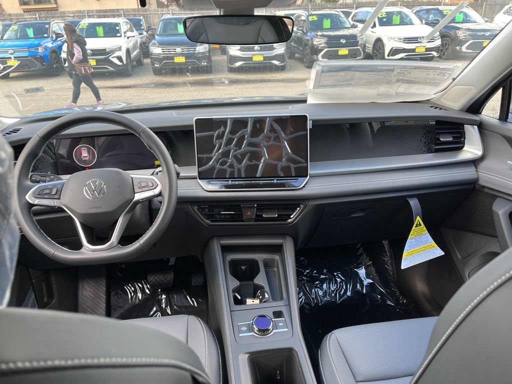 New 2026 Volkswagen Tiguan SE AWD/4WD image 15