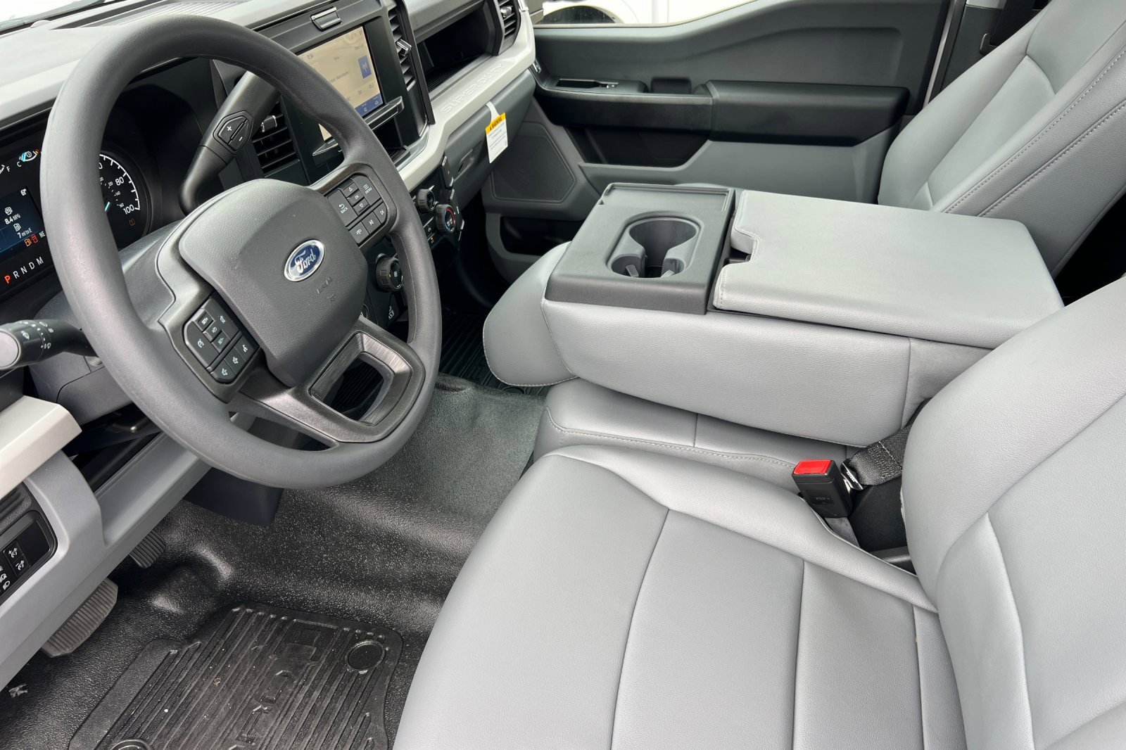 New 2026 Ford F250 XL w/ XL Chrome Package image 10