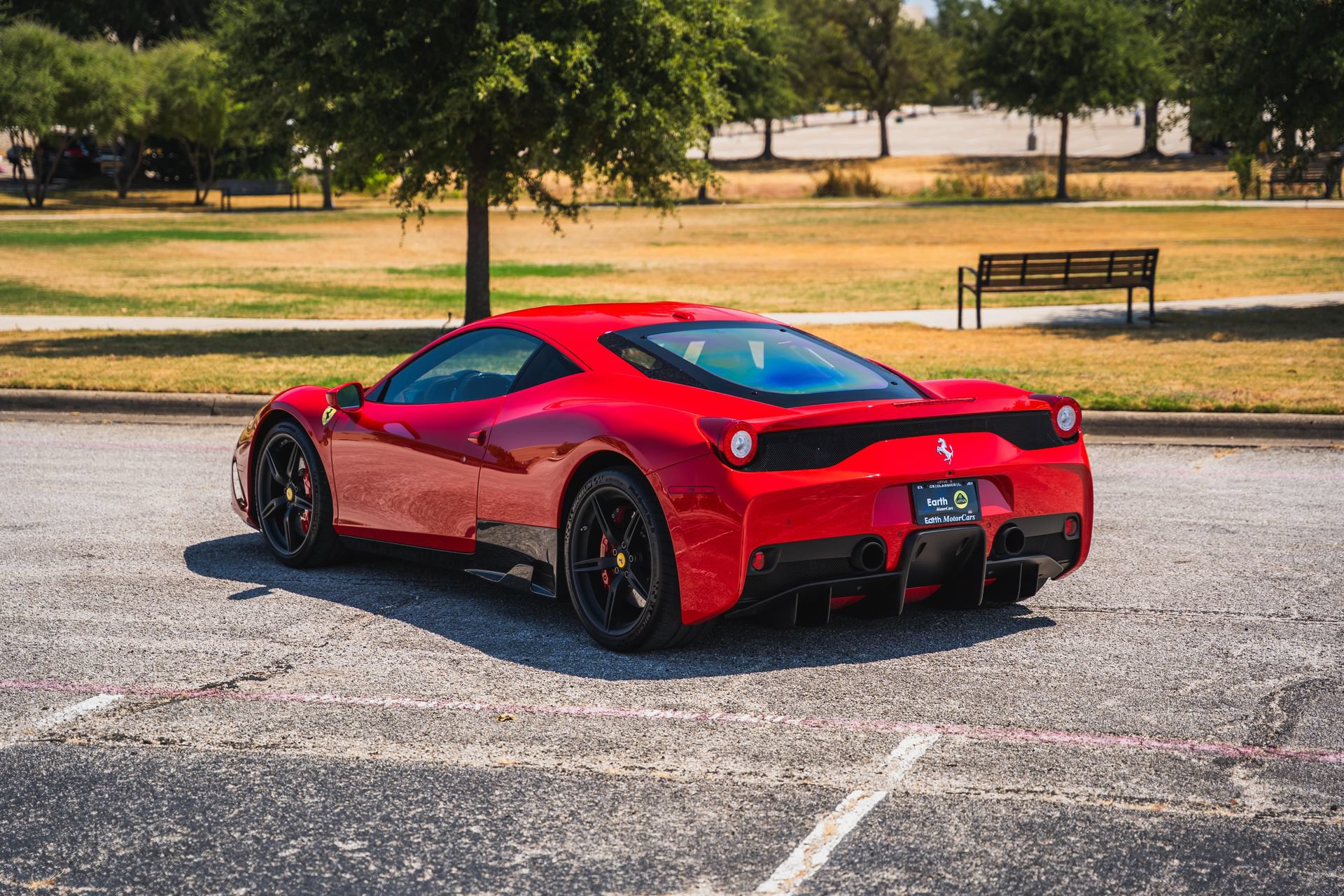 Used 2015 Ferrari 458 Speciale Coupe RWD image 6