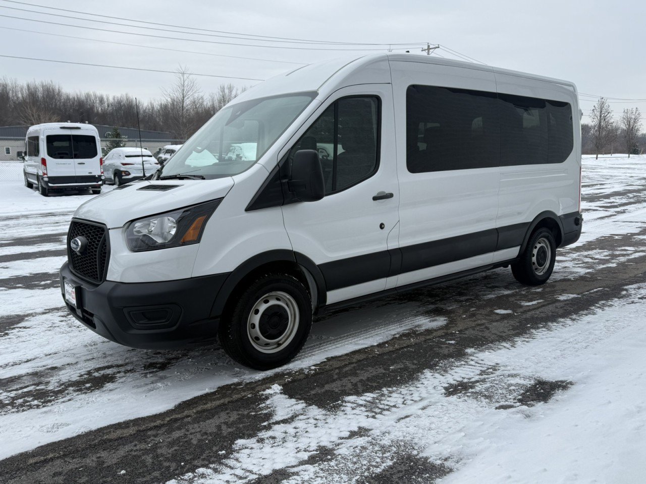 Used 2024 Ford Transit 350 XL image 3