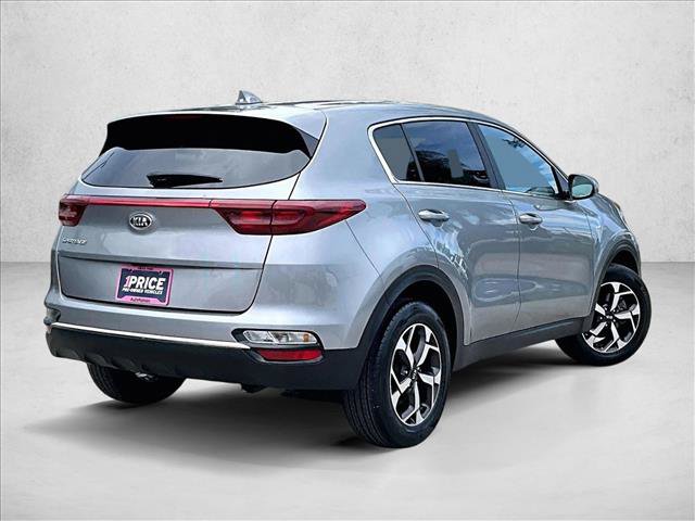 Used 2022 Kia Sportage LX AWD/4WD image 2
