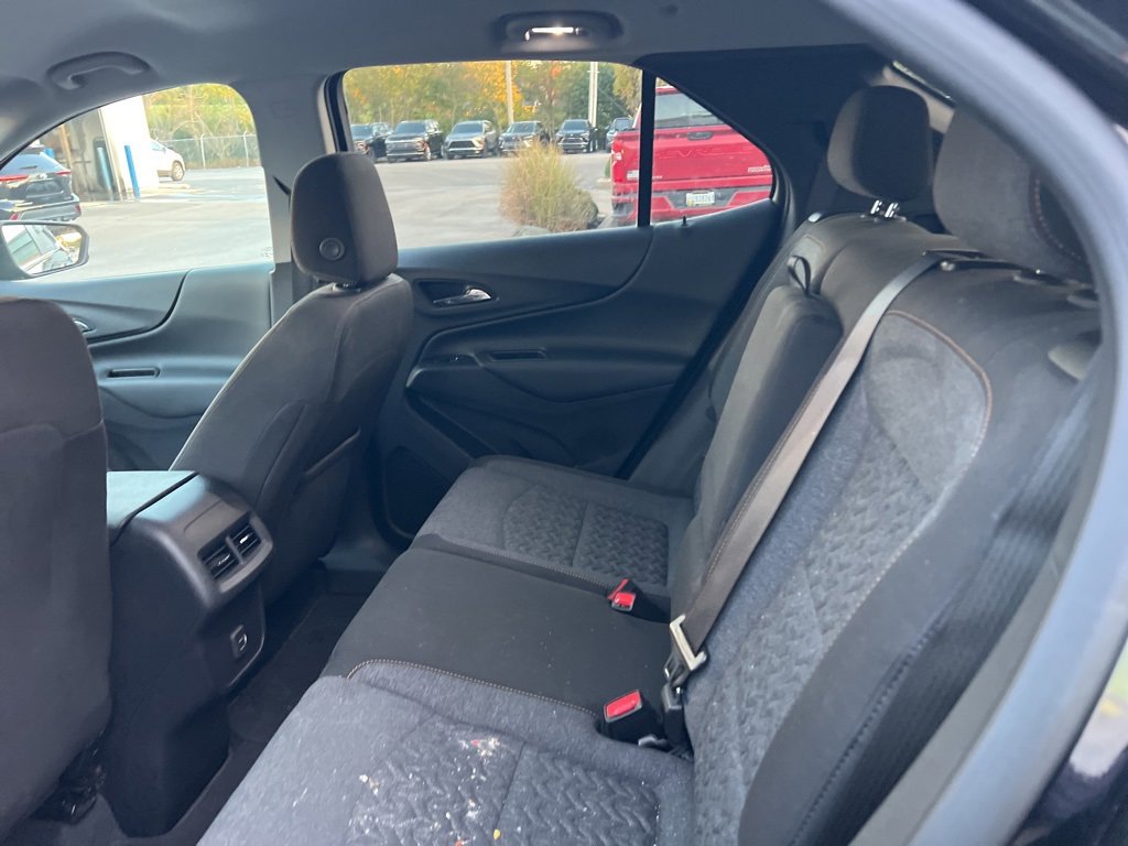 Used 2023 Chevrolet Equinox LT image 9