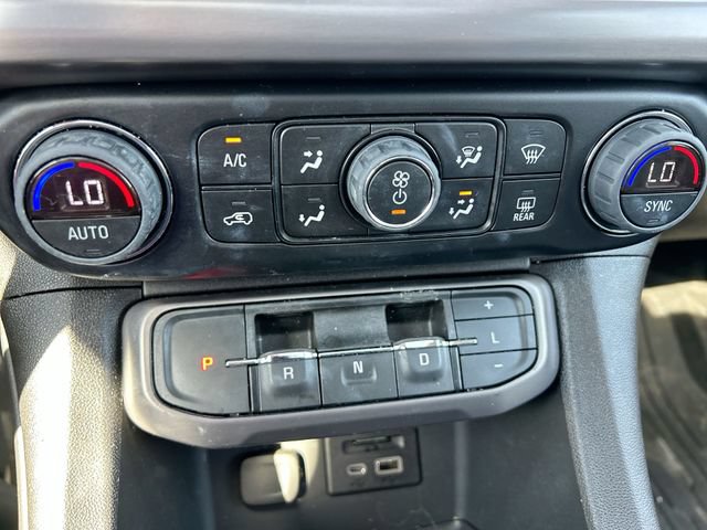Used 2023 GMC Acadia AT4 w/ Preferred Package AWD/4WD image 23