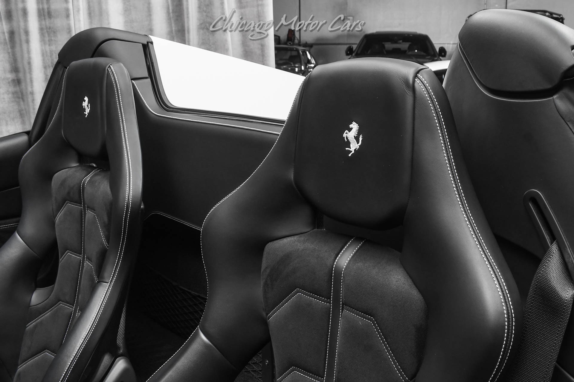 Used 2017 Ferrari 488 Spider image 22