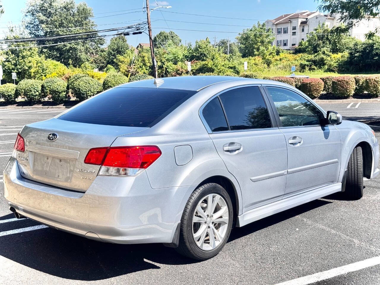 Used 2013 Subaru Legacy 2.5i Limited image 5