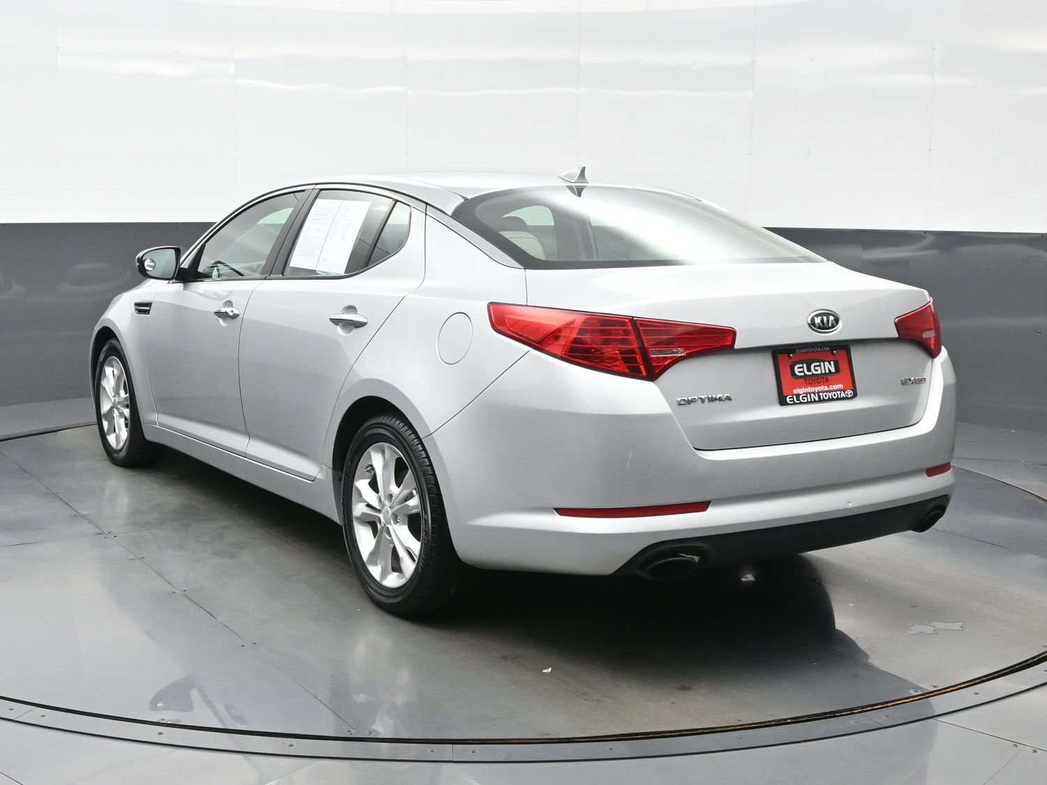 Used 2012 Kia Optima EX FWD image 4