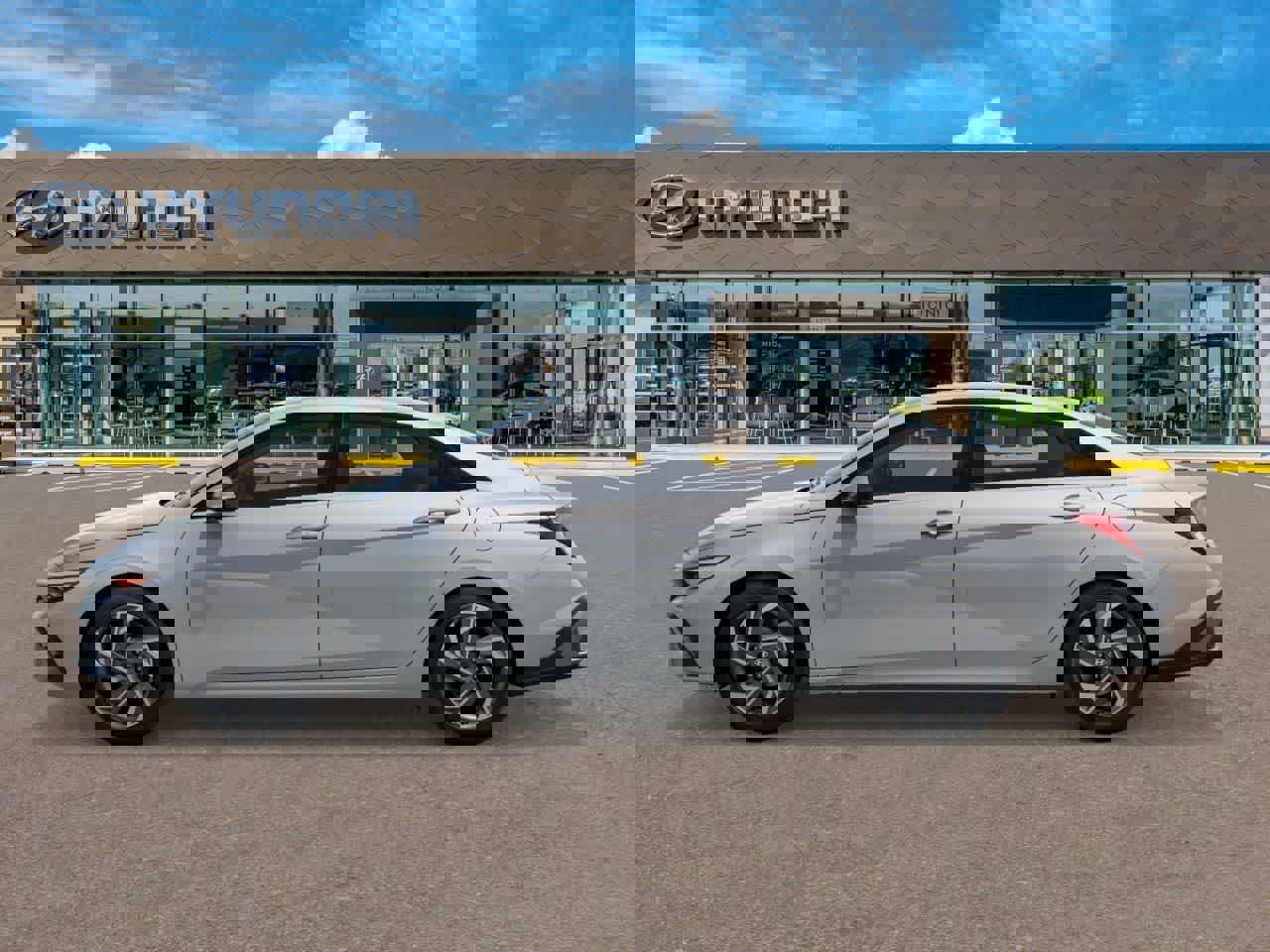 New 2025 Hyundai Elantra Limited image 3