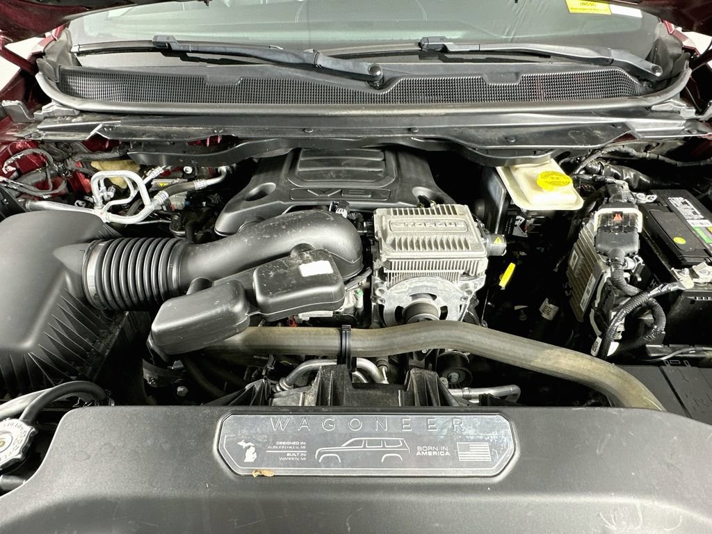 Used 2022 Jeep Wagoneer Series II AWD/4WD image 32
