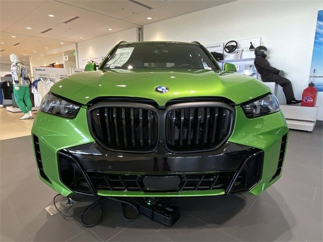 New 2026 BMW X5 xDrive40i w/ Executive Package image 2
