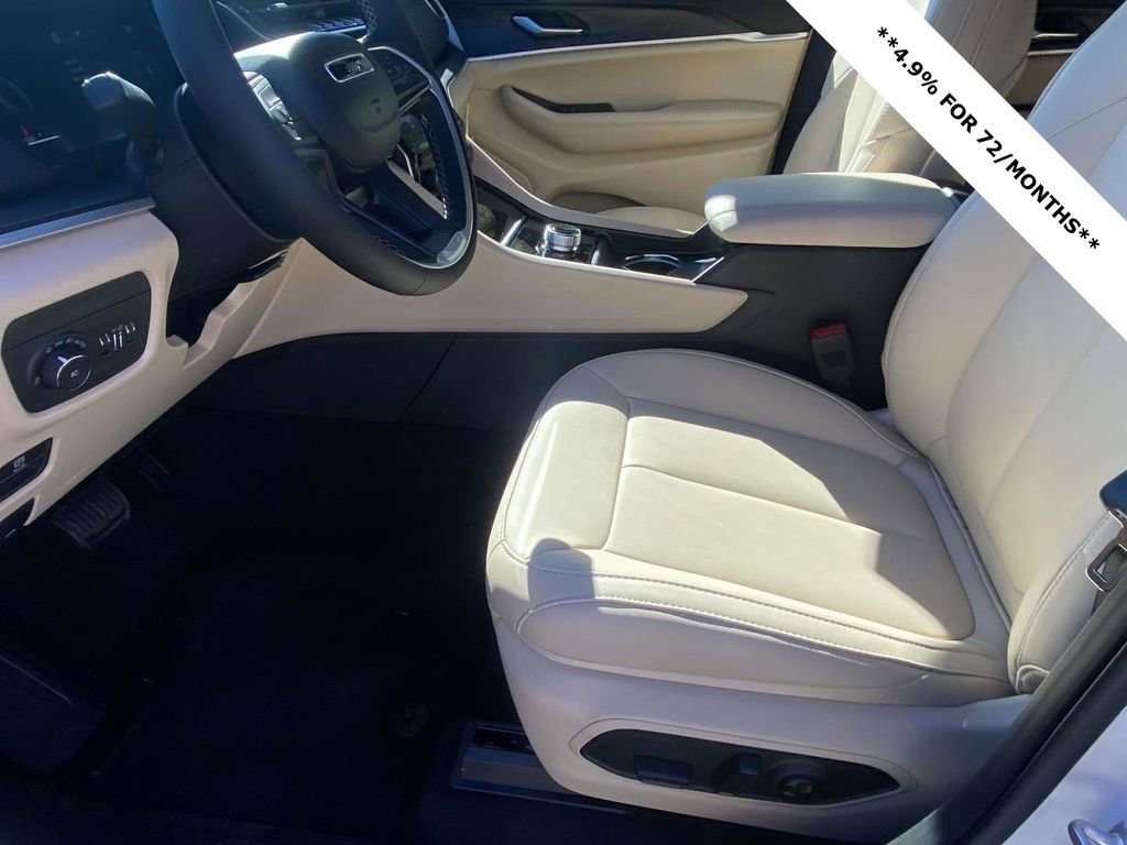 New 2025 Jeep Grand Cherokee Limited image 43