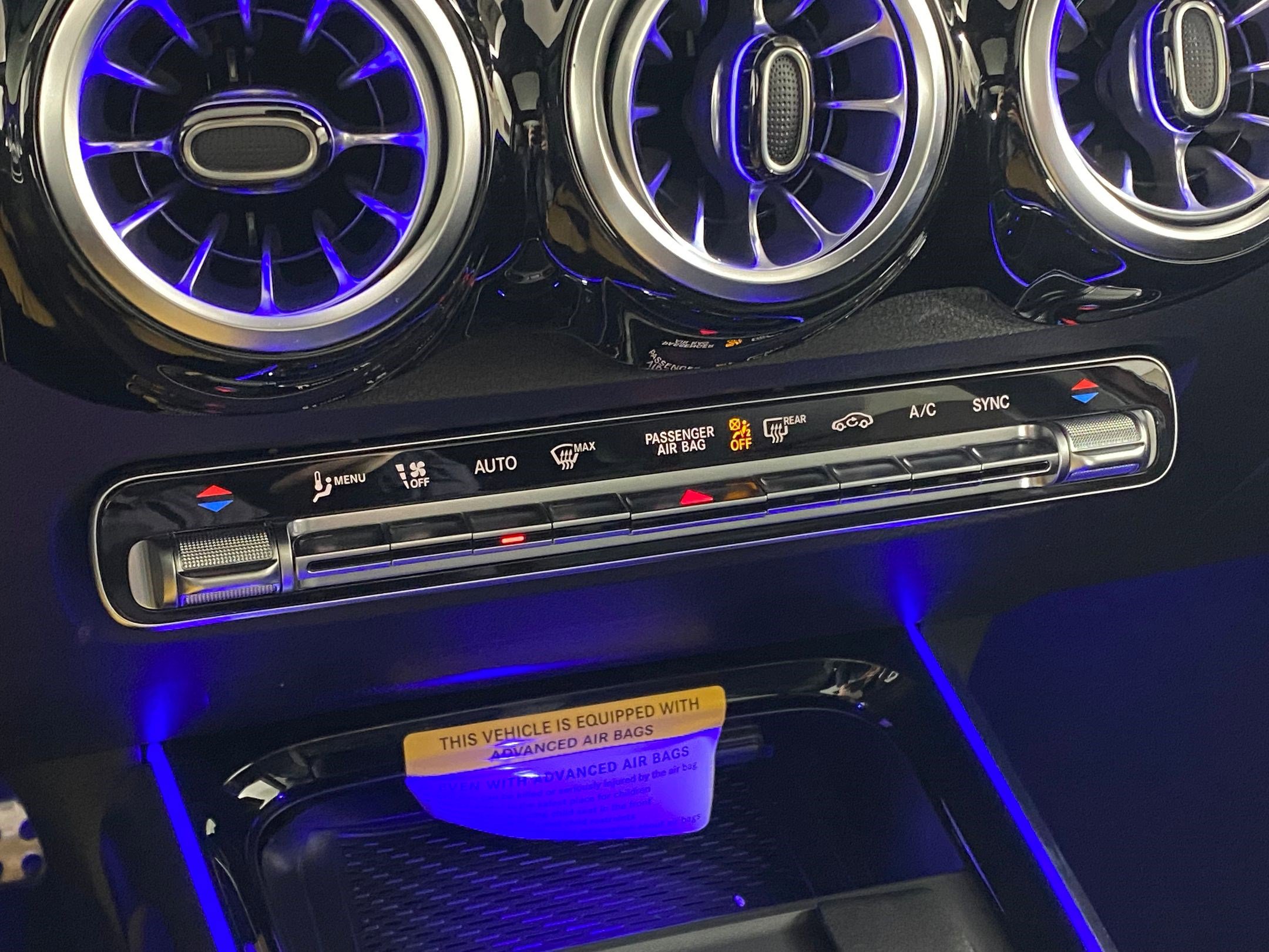 Used 2026 Mercedes-Benz GLB 250 4MATIC image 31