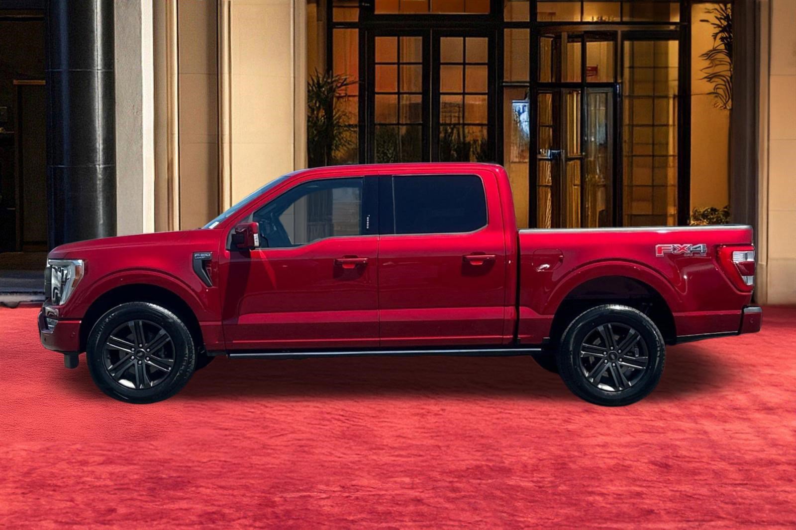 Used 2022 Ford F150 Lariat w/ Equipment Group 502A High AWD/4WD image 2
