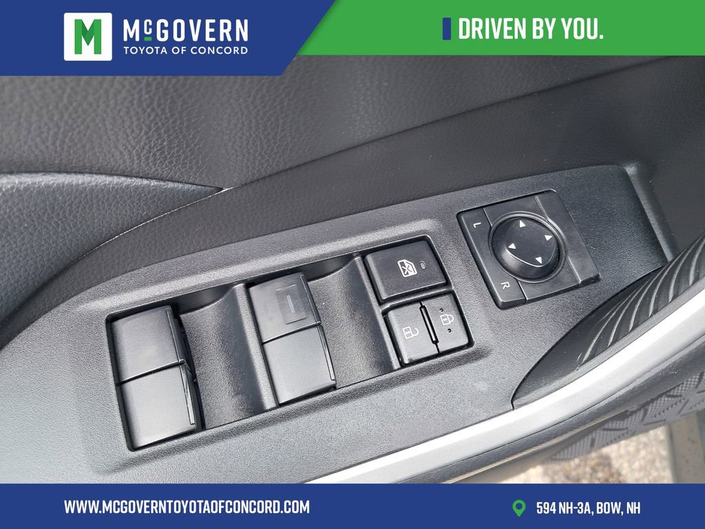 Used 2023 Toyota RAV4 LE image 17