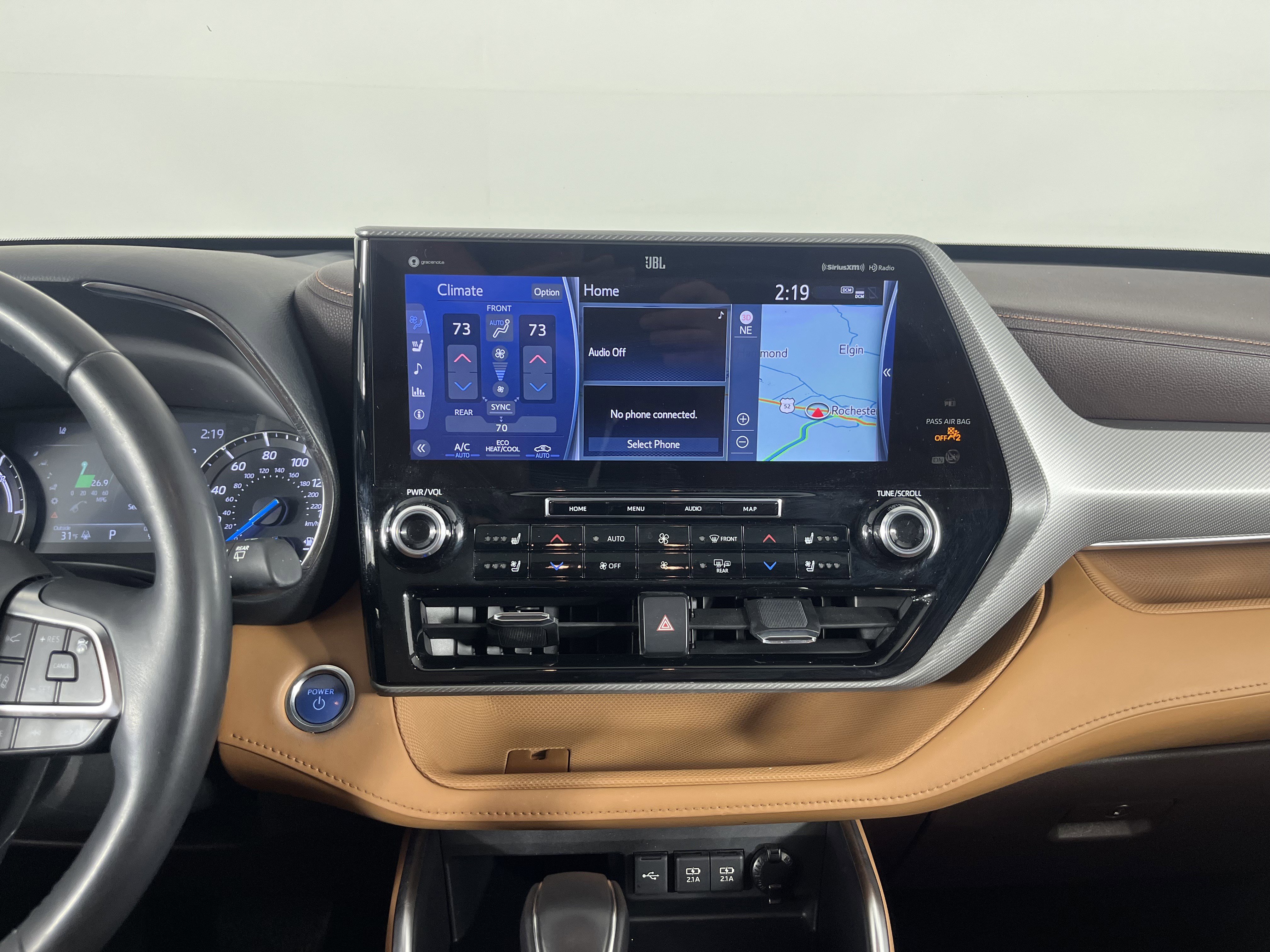 Used 2021 Toyota Highlander Platinum image 14