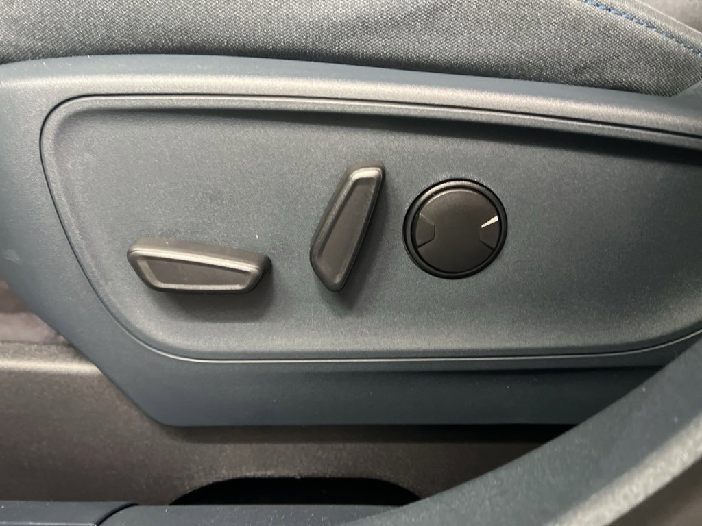 New 2026 Ford Maverick XLT w/ XLT Luxury Package image 27