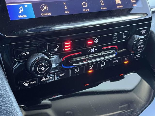 Used 2022 Jeep Grand Cherokee L Limited image 33