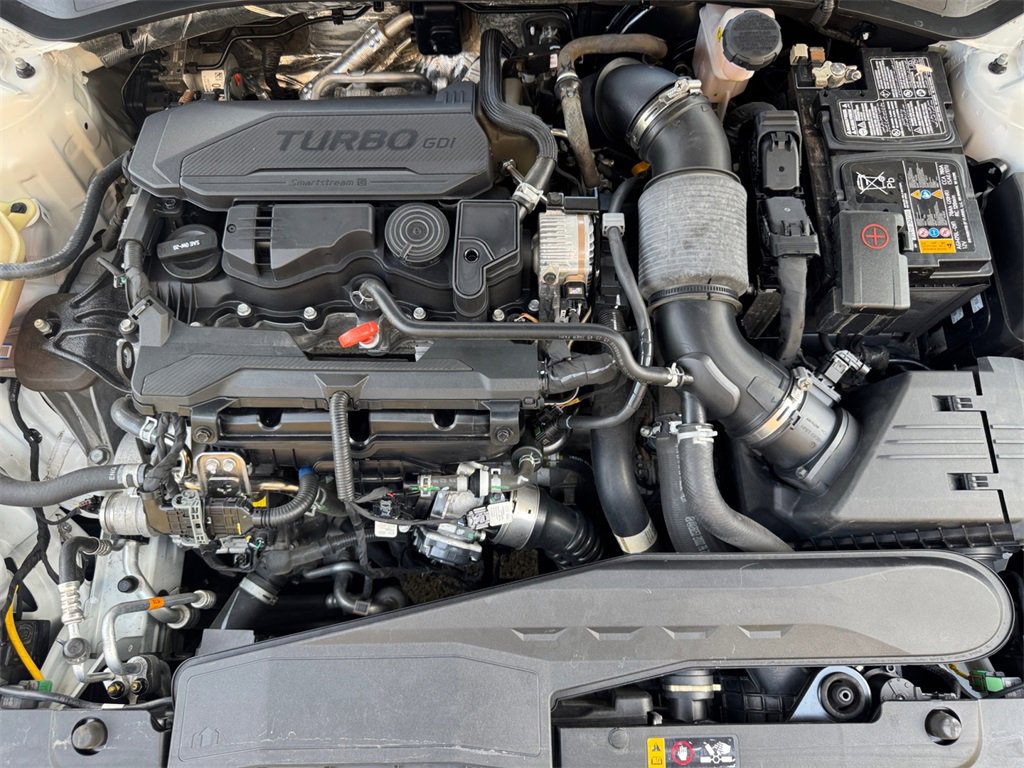 Used 2022 Kia K5 GT-Line image 9
