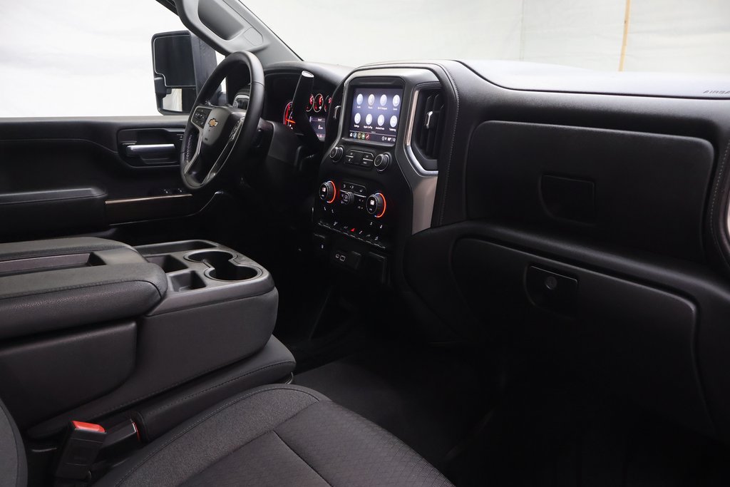 Used 2022 Chevrolet Silverado 3500 LT w/ Convenience Package AWD/4WD image 10