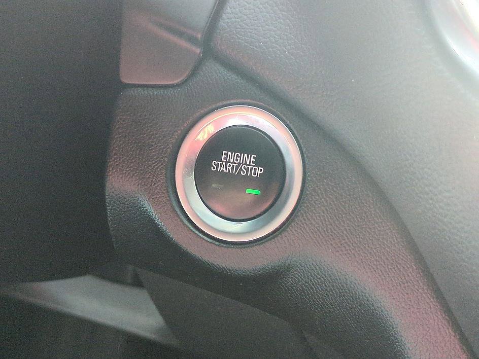Used 2022 Chevrolet Equinox LT AWD/4WD image 24