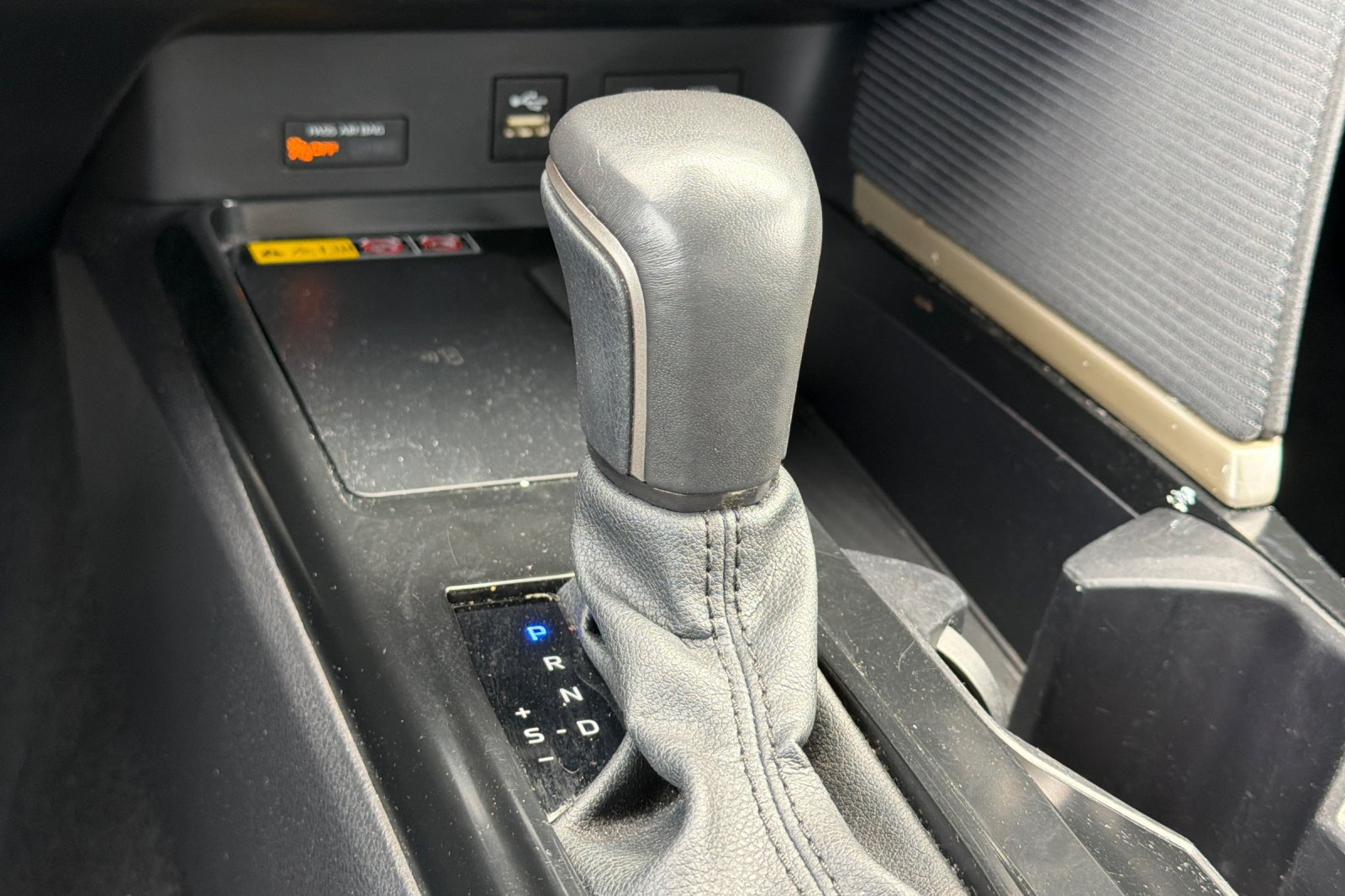Used 2025 Toyota Camry SE FWD image 26
