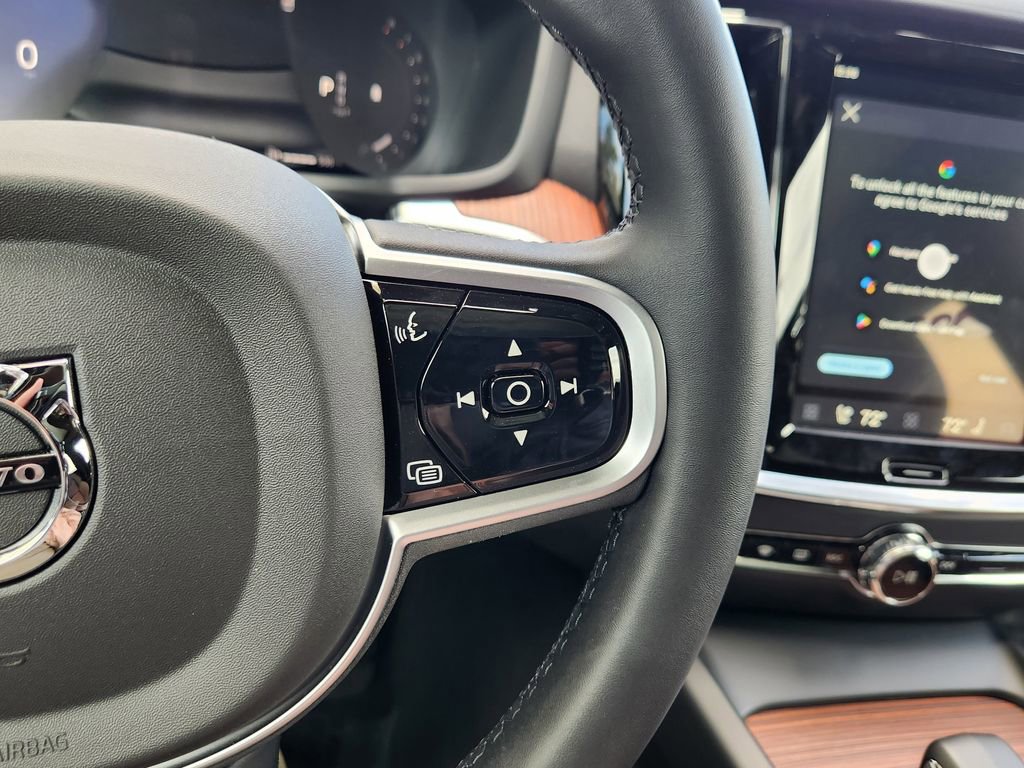 New 2026 Volvo V60 B5 Cross Country Plus w/ Climate Package image 18