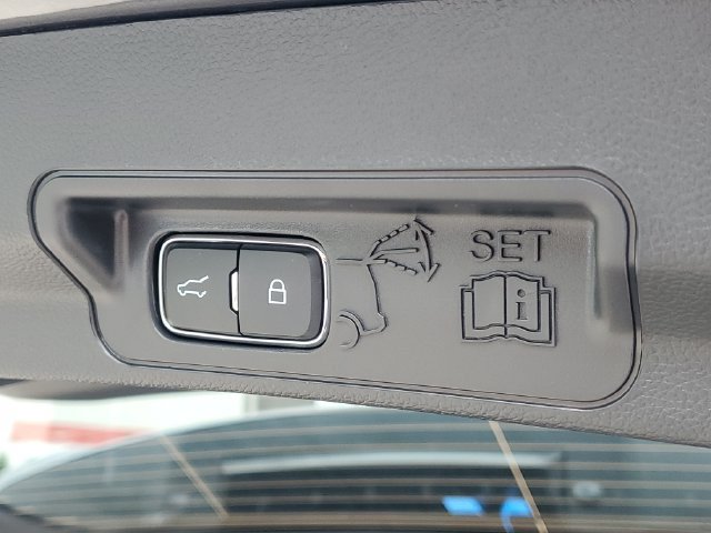 New 2027 Ford Explorer ST-Line AWD/4WD image 8