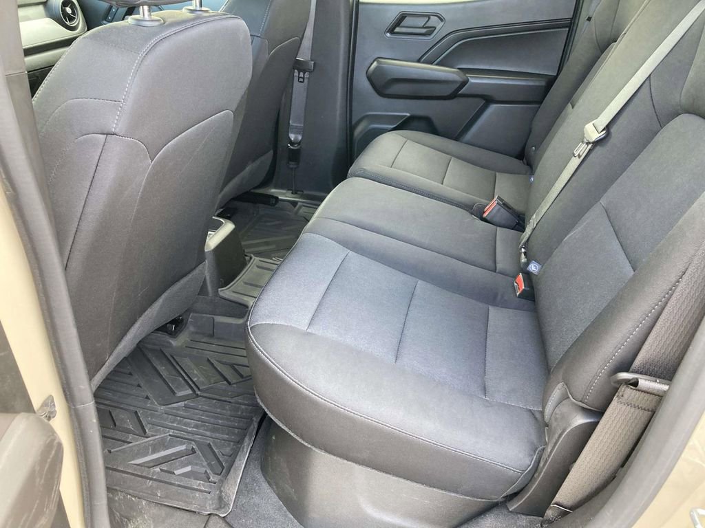 Used 2023 Chevrolet Colorado W/T image 15