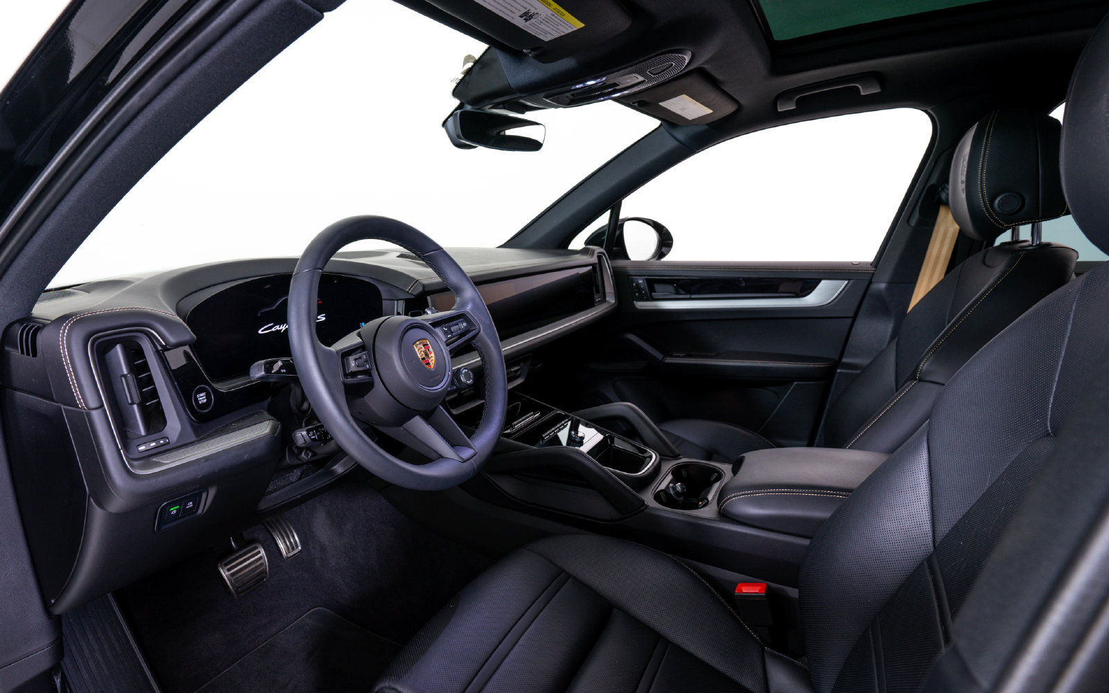 Used 2025 Porsche Cayenne S AWD/4WD image 15